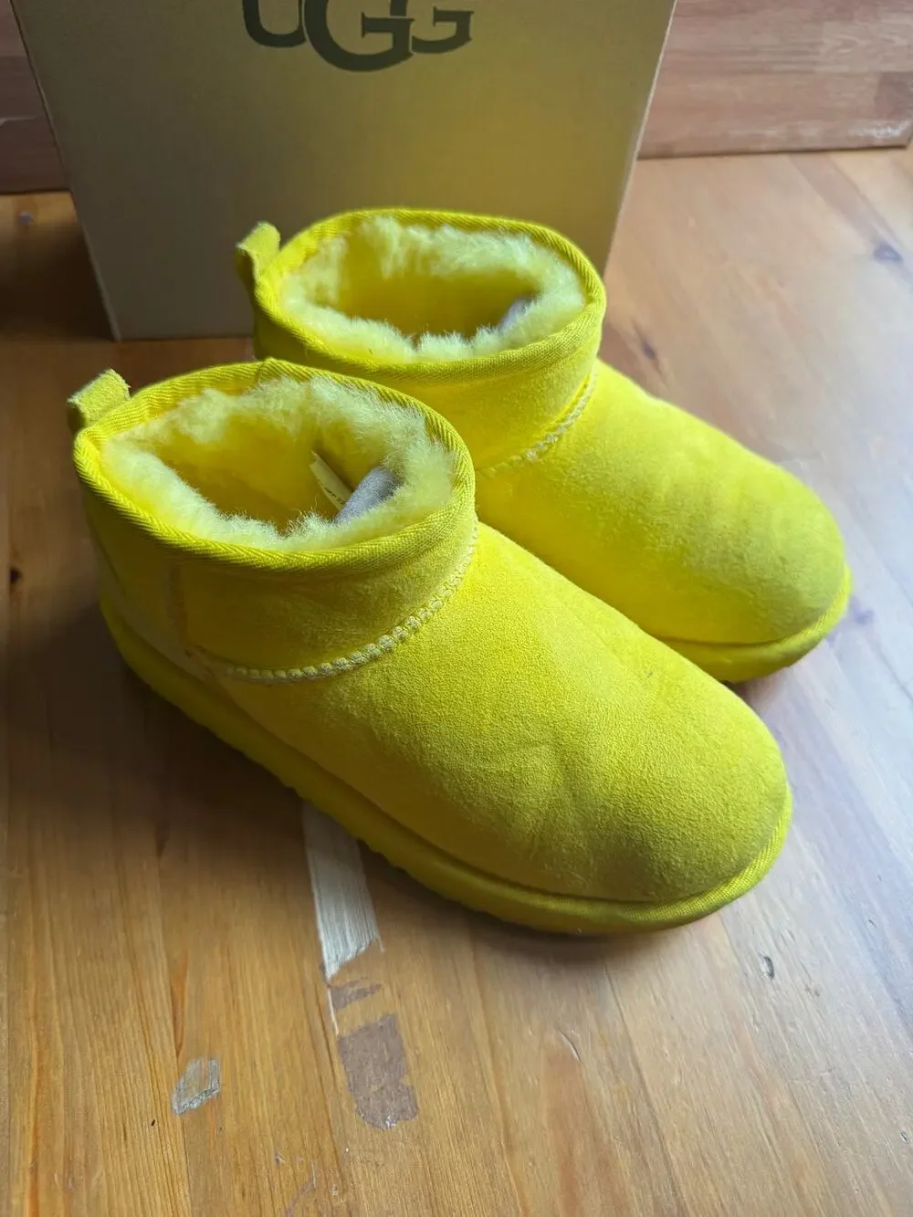 UGG Kids' Classic Ultra Mini Boots - Canary Yellow - Size 2